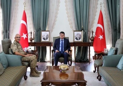  Kilis İl Jandarma Komutanı Cengiz Yanık G&ouml;reve Başladı