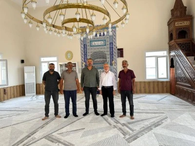 Kilis İl Müftüsü Bozkurt, depremde yıkılan köy camilerinin yeniden inşasını yerinde inceledi