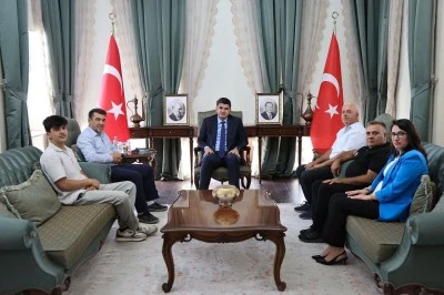  Kilis Kent Haber.com dan Vali Kalaylı&rsquo;ya Teşekk&uuml;r Ziyareti