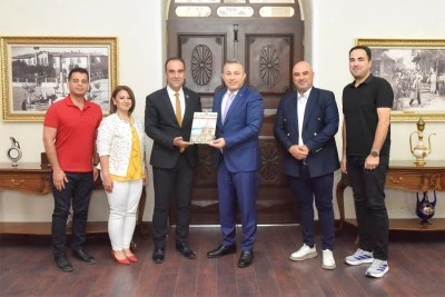 Kilis Kültür Derneği Kilis Şubesi Vali Şahin'e ziyaret