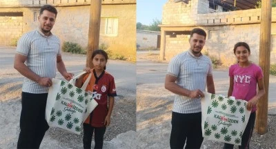 Kilis Musabeyli’de Camii Görevlilerinden Öğrencilere Kırtasiye Desteği