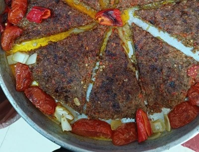 Kilis Tava Nedir? Orijinal Kilis Tava Tarifi ve Antep-Hatay Usul&uuml; Farkları