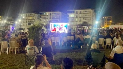 Kilis’te açık hava sinema keyfi