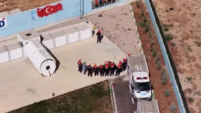 Kilis&rsquo;te Afet Ekipleri Enkazda Ter D&ouml;kt&uuml;!