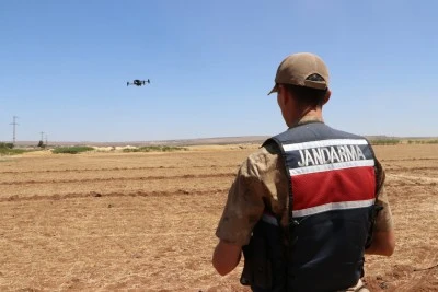 Kilis'te anız yangınlarına dron destekli denetim