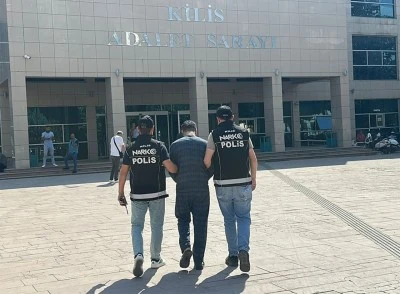 Kilis’te Araçta Yakalanan Şahıs Uyuşturucu Ticaretinden Tutuklandı