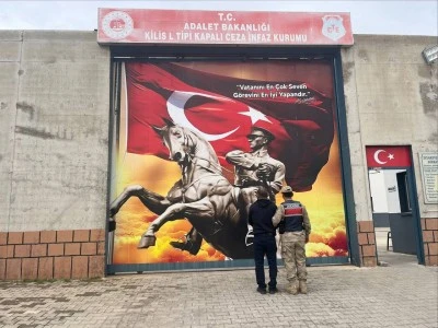 Kilis&rsquo;te Aranan H&uuml;k&uuml;ml&uuml; Jandarma Operasyonuyla Yakalandı