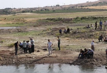 Kilis'te baraj gölüne giren çocuk boğuldu