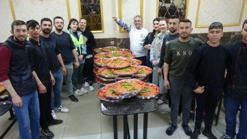 Kilis’te bin depremzedeye bin kişilik Kilis Tava