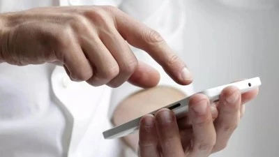 Kilis'te camide abdest alırken telefonu çalındı