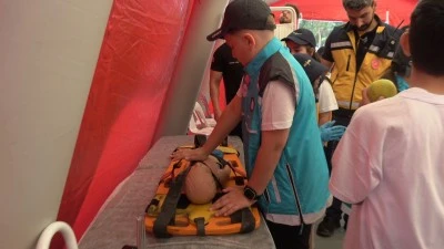Kilis’te Çocuklara Kalp Masajı Öğretildi