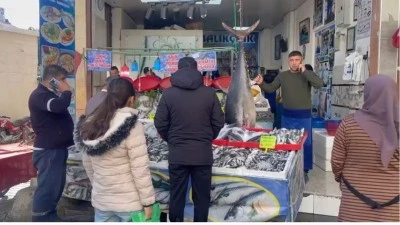 Kilis’te Dev Balık İlgi Odağı Oldu