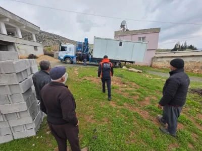 Kilis&rsquo;te Evin Tavan &Ccedil;&ouml;kt&uuml;: Devlet Anında M&uuml;dahale Etti