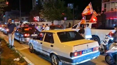  Kilis&rsquo;te Galatasaray Şampiyonluğu Coşkuyla Kutlandı