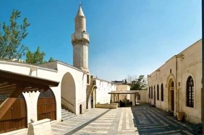 Kilis’te gezilecek yerler (Cüneyne Cami)