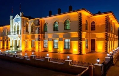 Kilis’te gezilecek yerler (Tarihi Hükümet Konağı)