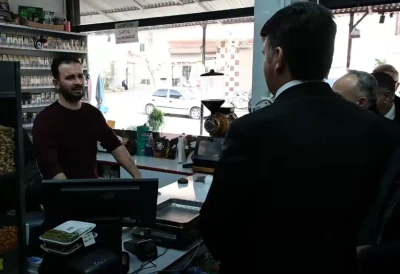 Kilis&rsquo;te &ldquo;G&ouml;n&uuml;l Kart&rdquo; Projesiyle Hem Esnafa Hem İhtiya&ccedil; Sahiplerine Destek