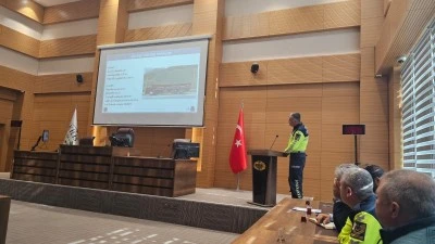 Kilis’te hafriyat taşıyan araçlara eğitim verildi