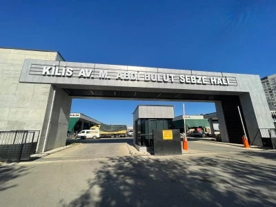Kilis&rsquo;te Hal Fiyatları A&ccedil;ıklandı: Domates 10 TL&rsquo;ye, T&uuml;yl&uuml; Acur ve Mısır 5 TL&rsquo;ye Satılıyor