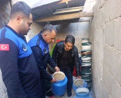 Kilis’te Hijyen Skandalı! Kaçak Üretim Yapan İşyerine Baskın