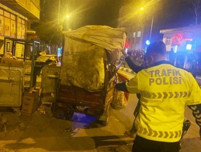 Kilis&rsquo;te Hurda Toplayıcısının Feryadı: &ldquo;80 Bin Lira Ceza Yedim, Ekmek mi G&ouml;t&uuml;reyim Cezayı mı &Ouml;deyeyim?&rdquo;