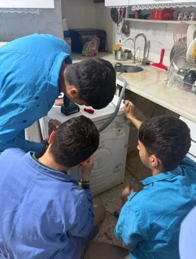 Kilis&rsquo;te İhtiya&ccedil; Sahibi Ailelerin Elektrikli Ev Aletlerini Onardılar