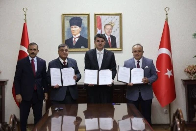 Kilis&rsquo;te İlk: &ldquo;G&ouml;n&uuml;l Kart&rdquo; ile Hem İhtiya&ccedil; Sahiplerine Hem Esnafa Destek