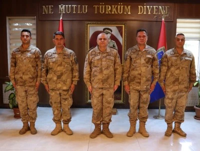  Kilis’te Jandarma Uzman Çavuşlara Anlamlı Kutlama