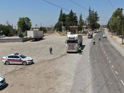 Kilis&rsquo;te Jandarmadan Havadan Takip! Trafik İhlalleri Drone&rsquo;la Denetleniyor