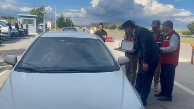   Kilis&rsquo;te K&uuml;pl&uuml;ce Uygulama Noktasında S&uuml;r&uuml;c&uuml;lere Trafik Uyarısı