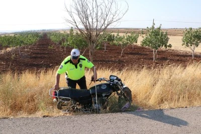 Kilis'te motosiklet devrildi: 4'ü çocuk 6 yaralı
