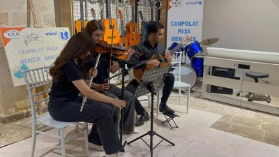 Kilis’te Müzik Dinletisi Düzenlendi: Genç Yetenekler Sahne Aldı