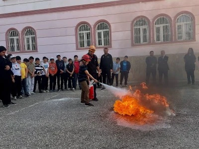 Kilis’te Öğrencileri Yangın eğitimi  