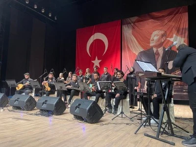Kilis’te “On Eserle O’nsuz Kasım” Konseri Unutulmaz Anlar Yaşattı