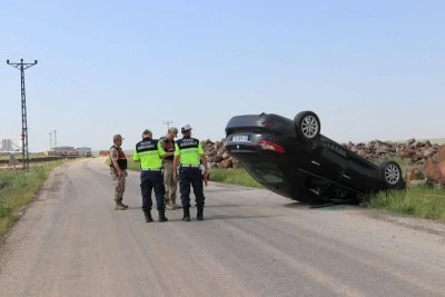 Kilis&rsquo;te Otomobil Takla Attı: 5 Kişi Yaralandı