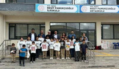 Kilis&rsquo;te Pamuk&ccedil;uoğlu&rsquo;ndan &Ouml;ğrencilere Bayram Hediyesi