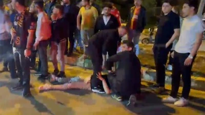 Kilis`te Şampiyonluk kutlamalarında bir Suriyeli ağır yaralandı