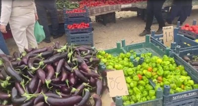 Kilis’te Semt Pazarında sebze fiyatları düşüşe geçti