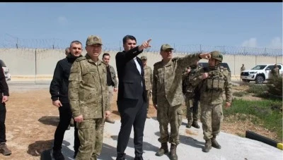 Kilis&rsquo;te Sınır Hattında Gece G&uuml;nd&uuml;z N&ouml;bette Kahramanları Ziyaret