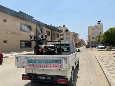 Kilis'te Sokaklar Gül Suyu ile Mis Gibi Kokuyor