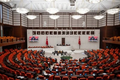 Kilis&rsquo;te taksi, dolmuş ve servis sahipleri dikkat! Meclis&rsquo;ten ge&ccedil;ti, paranız cebinizde kalacak!