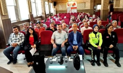Kilis'te taşımalı eğitim bilgilendirme toplantısı düzenlendi