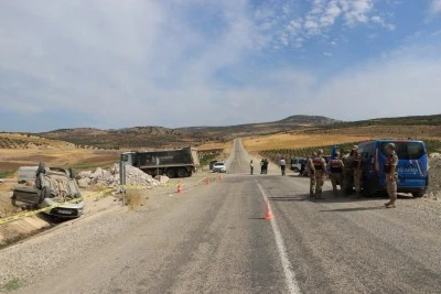  Kilis&rsquo;te Trafik Kazası! 3 Kişi Ağır Yaralandı