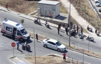 Kilis&rsquo;te Trafik Kazası! S&uuml;r&uuml;c&uuml; Hastaneye Kaldırıldı