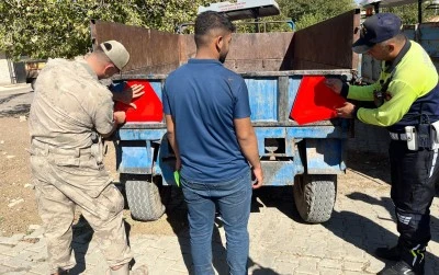 Kilis'te traktör sürücüleri bilgilendirildi