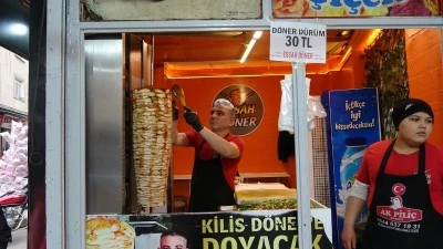 Kilis&rsquo;te Ucuz D&ouml;ner G&ouml;renleri Şaşırtıyor