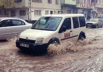 Kilis’te kuvvetli yağmur etkili oldu