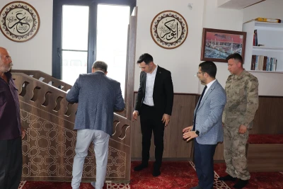 Kilis’te yıkılan köy Camii ibadete açıldı