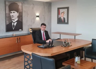 Kilis Valisi Kalaylı&rsquo;dan Anlamlı &Ccedil;ağrı: &Ccedil;i&ccedil;ek Yerine Bağış