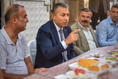 Kilis Valisi Şahin, muhtarlar ve esnaflarla buluştu